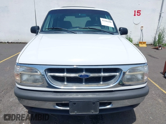 1998 Ford Explorer XL with VIN 1FMZU34E1WZA43815, listed as a IAAI auction lot 42446208 with 71,990 mi miles and . Bid and sale history available at DreamBid. Image 6.