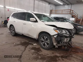 2020 Nissan Pathfinder SL z VIN 5N1DR2CM3LC596348, wystawiony jako IAAI lot #41541246 z przebiegiem 110 509 mil mil oraz . Historia ofert i sprzedaży dostępna na DreamBid. Obrazek 1.