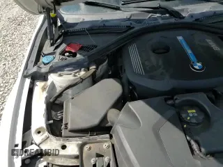 2017 BMW 3 Series 330e с VIN WBA8E1C34HA159154, выставлен на аукционе Copart как лот 82188315 с пробегом 145 234 миль миль и Чистый • Clean title. История ставок и продаж доступна на DreamBid. Изображение 13.