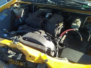 2004 Chevrolet Colorado 1SB LS Z85 with VIN 1GCDT136048146372, listed as a IAAI auction lot 41022280 with 162,067 mi miles. Bid and sale history available at carsss.com. Image 10.
