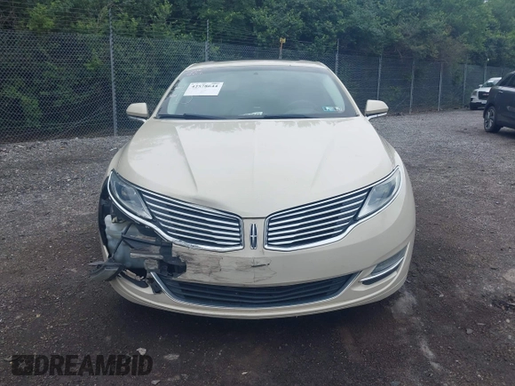 2014 Lincoln MKZ Hybrid with VIN 3LN6L2LU8ER813195, listed as a IAAI auction lot 42578644 with 153,893 mi miles and . Bid and sale history available at DreamBid. Image 13.