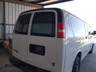 2016 Chevrolet Express Cargo Van with VIN 1GCWGBFF9G1260298, listed as a IAAI auction lot 41695976 with 375,350 mi miles. Bid and sale history available at carsss.com. Image 4.