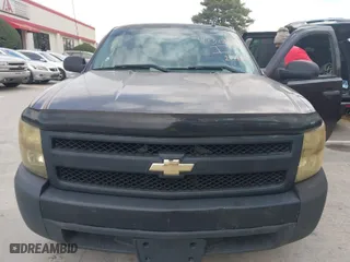 2008 Chevrolet Silverado 1500 Work Truck with VIN 1GCEC19C88Z241487, listed as a IAAI auction lot 41730878 with 275,983 mi miles. Bid and sale history available at carsss.com. Image 6.