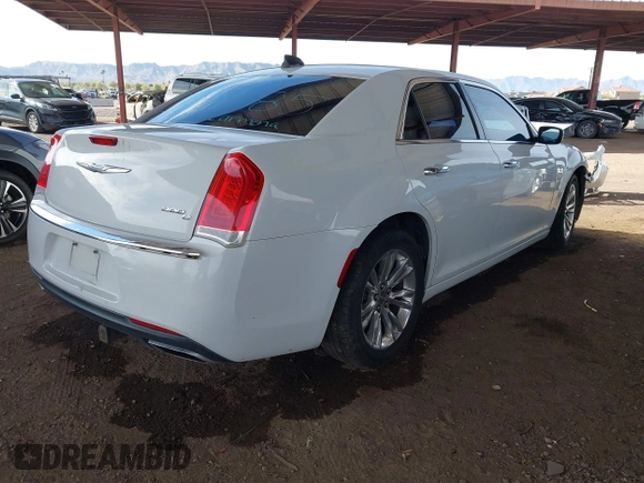 2017 Chrysler 300 300C with VIN 2C3CCAEG5HH566487, listed as a IAAI auction lot 41807634 with 129,334 mi miles. Bid and sale history available at carsss.com. Image 4.
