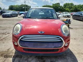 2015 MINI Hardtop with VIN WMWXM5C59FT939742, listed as a Copart auction lot 63778555 with 110,428 mi miles and Salvage title. Bid and sale history available at DreamBid. Image 5.