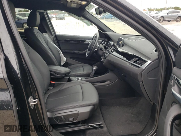 2019 BMW X1 sDrive28i with VIN WBXHU7C53K3H45727, listed as a Copart auction lot 64089932 with 17,763 mi miles. Bid and sale history available at carsss.com. Image 5.