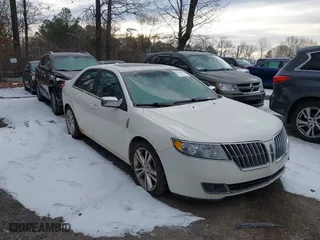 2012 Lincoln MKZ with VIN 3LNHL2GC2CR811515, listed as a IAAI auction lot 41335104 with NaN miles. Bid and sale history available at carsss.com. Image 1.