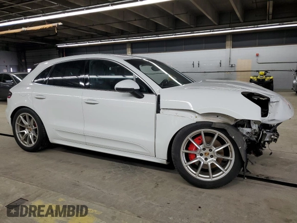 2015 Porsche Macan Turbo z VIN WP1AF2A58FLB90256, wystawiony jako Copart lot #52636165 z przebiegiem 88 325 mil mil oraz Szkoda całkowita • Salvage title. Historia ofert i sprzedaży dostępna na DreamBid. Obrazek 4.