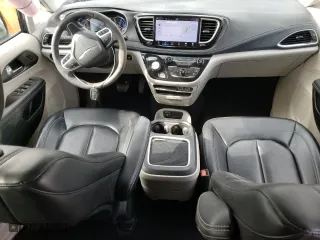 2023 Chrysler Pacifica Hybrid Touring L with VIN 2C4RC1L70PR614642, listed as a Copart auction lot 45933065 with 94,992 mi miles and Salvage Title. Bid and sale history available at carsss.com. Image 8.