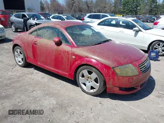 2001 Audi TT with VIN TRUWT28N611002740, listed as a IAAI auction lot 42083773 with 125,418 mi miles. Bid and sale history available at carsss.com. Image 1.