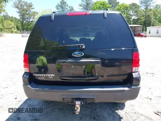 2005 Ford Expedition Special Service with VIN 1FMPU16515LA05821, listed as a IAAI auction lot 42210439 with 219,092 mi miles and . Bid and sale history available at DreamBid. Image 16.