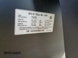 2024 Tesla Cybertruck Cyberbeast z VIN 7G2CEHEE3RA013268, wystawiony jako Copart lot #43322195 z przebiegiem Nie podano mil oraz Szkoda całkowita • Salvage title. Historia ofert i sprzedaży dostępna na DreamBid. Obrazek 14.
