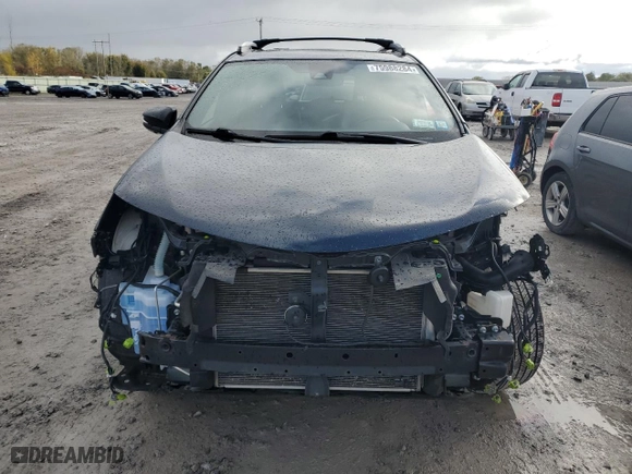2018 Toyota RAV4 SE with VIN JTMJFREV5JD256043, listed as a Copart auction lot 75988284 with 101,468 mi miles and Salvage Title. Bid and sale history available at carsss.com. Image 5.