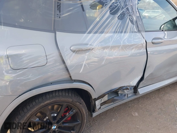 2023 BMW X3 M40i with VIN 5UX83DP04P9R51913, listed as a IAAI auction lot 41628309 with 23,681 mi miles and . Bid and sale history available at DreamBid. Image 6.