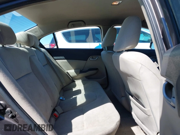 2012 Honda Civic LX z VIN 2HGFB2F58CH587746, wystawiony jako IAAI lot #41892347 z przebiegiem 138 232 mil mil oraz . Historia ofert i sprzedaży dostępna na DreamBid. Obrazek 8.