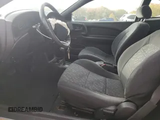 2003 Ford ZX2 ZX2 Standard z VIN 3FAFP11363R131724, wystawiony jako Copart lot #83448064 z przebiegiem 52 718 mil mil oraz Szkody całkowita. Historia ofert i sprzedaży dostępna na DreamBid. Obrazek 7.