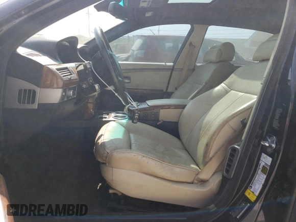 2008 BMW 7 Series 750Li with VIN WBAHN83528DT79871, listed as a Copart auction lot 71580164 with 117,414 mi miles and Clean Title. Bid and sale history available at DreamBid. Image 7.