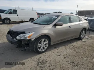 2015 Nissan Altima SL z VIN 1N4AL3AP4FC179908, wystawiony jako Copart lot #42315425 z przebiegiem 69 151 mil mil oraz Szkoda całkowita • Salvage title. Historia ofert i sprzedaży dostępna na DreamBid. Obrazek 1.