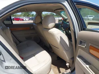 2007 Lincoln MKZ with VIN 3LNHM26T47R627262, listed as a IAAI auction lot 41970463 with 218,828 mi miles. Bid and sale history available at carsss.com. Image 8.