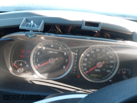 2004 Isuzu Rodeo S with VIN 4S2CK58W444314265, listed as a IAAI auction lot 41294636 with 291,080 mi miles and . Bid and sale history available at DreamBid. Image 7.