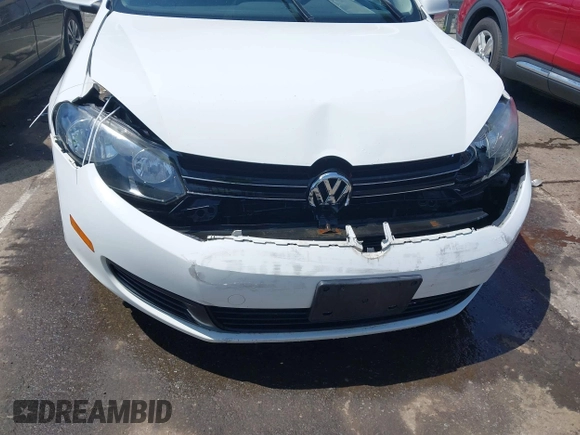 2014 Volkswagen Jetta TDI with VIN 3VWPL7AJ0EM611346, listed as a IAAI auction lot 42533049 with 131,929 mi miles and . Bid and sale history available at DreamBid. Image 6.
