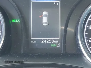 2019 Toyota Camry LE z VIN 4T1B11HK5KU833141, wystawiony jako IAAI lot #42489827 z przebiegiem 24 258 mil mil oraz . Historia ofert i sprzedaży dostępna na DreamBid. Obrazek 15.