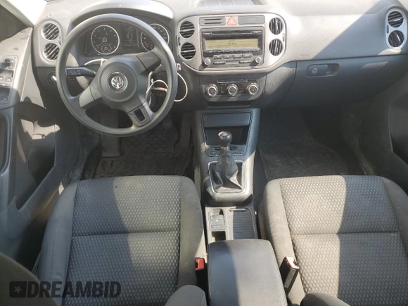 2011 Volkswagen Tiguan with VIN WVGCV7AX8BW511387, listed as a Copart auction lot 57284625 with 284,102 mi miles and Salvage title. Bid and sale history available at DreamBid. Image 8.