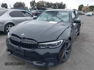 2021 BMW 3 Series 330i with VIN 3MW5R1J07M8B89836, listed as a IAAI auction lot 41860987 with 39,247 mi miles. Bid and sale history available at carsss.com. Image 17.