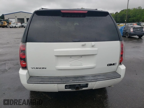 2008 GMC Yukon Denali with VIN 1GKFK63898J117949, listed as a Copart auction lot 52685705 with 179,254 mi miles and Salvage title. Bid and sale history available at DreamBid. Image 6.
