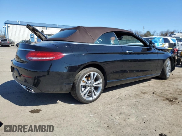 2018 Mercedes-Benz C 300 z VIN WDDWK4KBXJF614634, wystawiony jako Copart lot #50880805 z przebiegiem 82 560 mil mil oraz Szkoda całkowita • Salvage title. Historia ofert i sprzedaży dostępna na DreamBid. Obrazek 3.