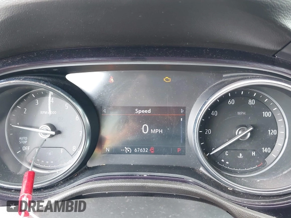 2020 Buick Encore GX Select z VIN KL4MMDS2XLB080034, wystawiony jako IAAI lot #42400884 z przebiegiem 67 632 mil mil oraz . Historia ofert i sprzedaży dostępna na DreamBid. Obrazek 7.