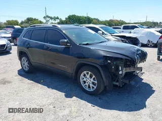 2018 Jeep Cherokee Latitude Plus с VIN 1C4PJLLBXJD510795, выставлен на аукционе IAAI как лот 42008343 с пробегом 91 278 миль миль и . История ставок и продаж доступна на DreamBid. Изображение 1.