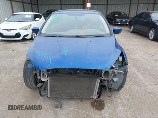 2018 Ford Focus SE with VIN 1FADP3F23JL210539, listed as a IAAI auction lot 41921226 with 100,609 mi miles. Bid and sale history available at carsss.com. Image 13.