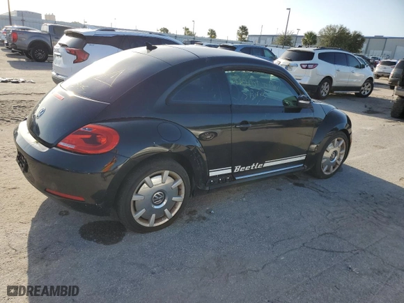 2012 Volkswagen Beetle 2.5L w/Sun PZEV with VIN 3VWJP7ATXCM642208, listed as a Copart auction lot 77436764 with 0 mi miles and Clean Title. Bid and sale history available at carsss.com. Image 3.