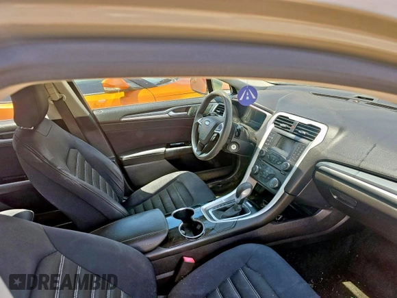 2015 Ford Fusion SE z VIN 3FA6P0H76FR282568, wystawiony jako Copart lot #62422615 z przebiegiem 142 311 mil mil oraz Czysty tytuł • Clean title. Historia ofert i sprzedaży dostępna na DreamBid. Obrazek 5.