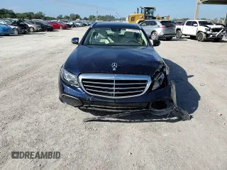 2019 Mercedes-Benz E 450 with VIN WDDZH6JB3KA623019, listed as a Copart auction lot 87320564 with 17,763 mi miles and Non Repairable. Bid and sale history available at DreamBid. Image 10.