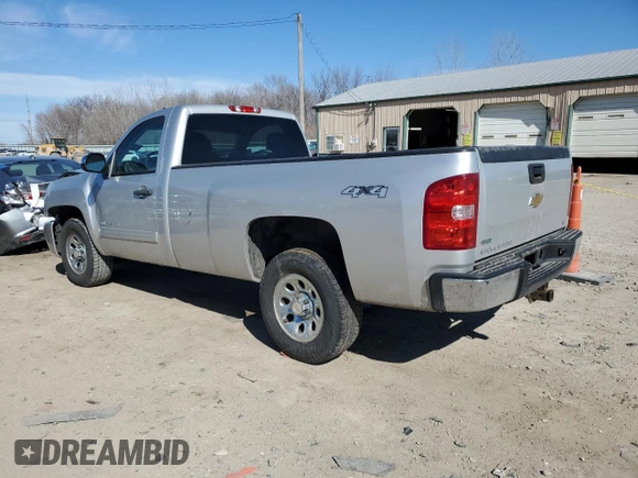 2011 Chevrolet Silverado 1500 LT with VIN 1GCNKSE07BZ426304, listed as a Copart auction lot 47527135 with 73,612 mi miles and Salvage Title. Bid and sale history available at DreamBid. Image 2.