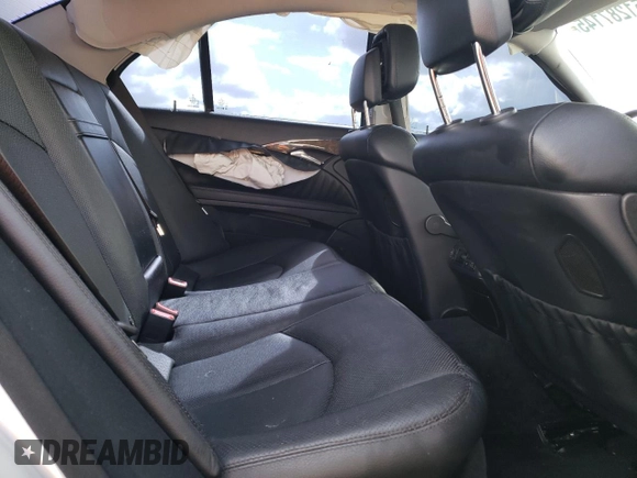 2007 Mercedes-Benz E 550 with VIN WDBUF72X67B017708, listed as a Copart auction lot 51287145 with 102,874 mi miles and Salvage Title. Bid and sale history available at DreamBid. Image 10.