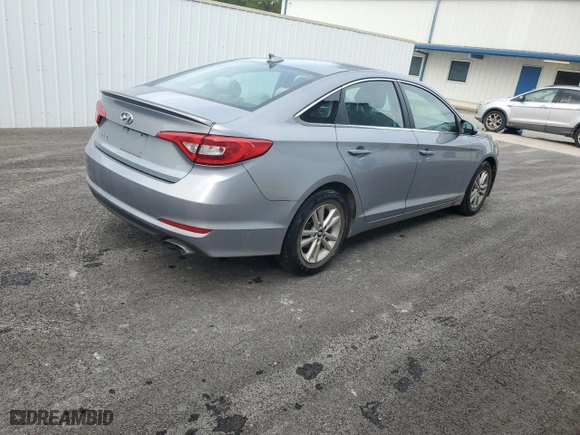 2017 Hyundai Sonata 2.4L with VIN 5NPE24AF6HH576457, listed as a Copart auction lot 50804595 with 198,982 mi miles and Clean Title. Bid and sale history available at carsss.com. Image 3.