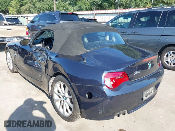 2006 BMW Z4 3.0i with VIN 4USBU33526LW58409, listed as a IAAI auction lot 42241927 with 126,347 mi miles and . Bid and sale history available at DreamBid. Image 3.
