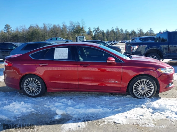 2014 Ford Fusion Titanium Hybrid with VIN 3FA6P0RUXER289087, listed as a IAAI auction lot 41418491 with 126,849 mi miles. Bid and sale history available at carsss.com. Image 13.