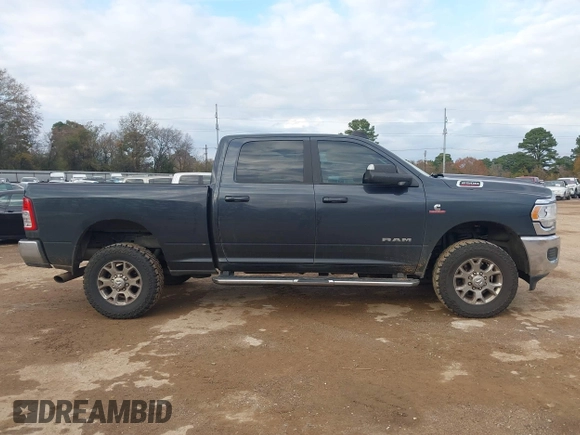 2022 Ram 2500 Big Horn with VIN 3C6UR5DL0NG271157, listed as a IAAI auction lot 41097000 with 94,591 mi miles. Bid and sale history available at carsss.com. Image 13.
