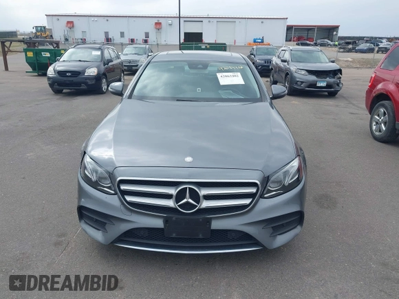 2017 Mercedes-Benz E 300 Luxury with VIN WDDZF4KB1HA128626, listed as a IAAI auction lot 42063402 with 77,909 mi miles and . Bid and sale history available at DreamBid. Image 12.