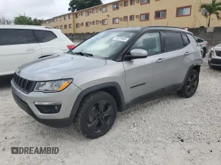 2021 Jeep Compass Altitude с VIN 3C4NJCBB8MT571232, выставлен на аукционе Copart как лот 62539405 с пробегом 42 977 миль миль и Списание • Salvage title. История ставок и продаж доступна на DreamBid. Изображение 1.