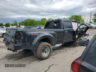 2021 Ford F-350 XL z VIN 1FT8W3DT0MEE15125, wystawiony jako Copart lot #58761925 z przebiegiem Nie podano mil oraz Nie do naprawy • Non repairable. Historia ofert i sprzedaży dostępna na DreamBid. Obrazek 3.