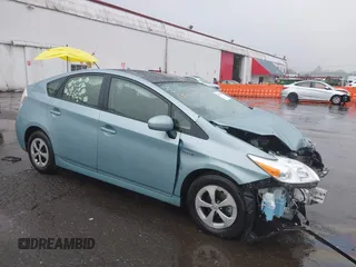 2014 Toyota Prius Four with VIN JTDKN3DU2E1760537, listed as a IAAI auction lot 42013810 with Not provided miles and . Bid and sale history available at DreamBid. Image 1.