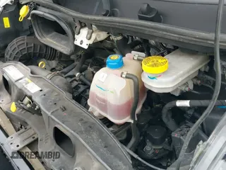 2022 Ram ProMaster Cargo с VIN 3C6MRVJG7NE127785, выставлен на аукционе IAAI как лот 42874104 с пробегом 61 958 миль миль и . История ставок и продаж доступна на DreamBid. Изображение 19.