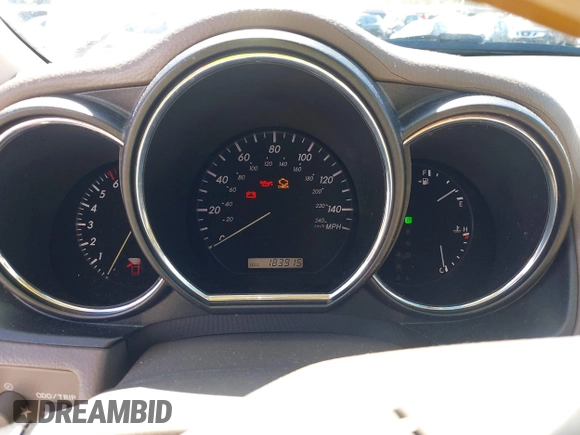 2004 Lexus RX 330 z VIN JTJHA31U440054617, wystawiony jako IAAI lot #42065794 z przebiegiem 183 915 mil mil oraz . Historia ofert i sprzedaży dostępna na DreamBid. Obrazek 7.