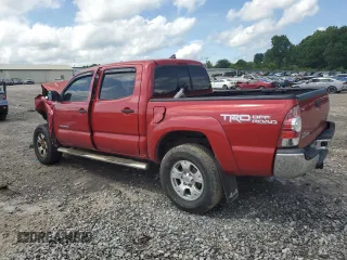 2015 Toyota Tacoma with VIN 3TMLU4EN9FM165421, listed as a Copart auction lot 58547985 with 136,372 mi miles and Salvage title. Bid and sale history available at DreamBid. Image 2.