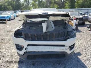 2019 Jeep Compass Altitude with VIN 3C4NJCBB6KT782474, listed as a Copart auction lot 53951275 with 70,480 mi miles and Non Repairable. Bid and sale history available at carsss.com. Image 5.